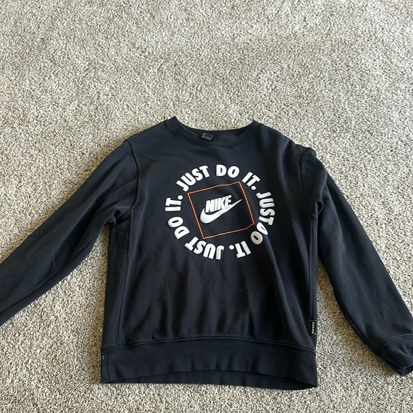 Black Nike Crewneck - Picture 1 of 4